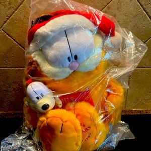 Macy’s Garfield and Odie 25th Anniversary stuffed plush toy